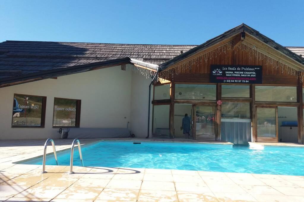Chaleureux Appartement Au Coeur Des Orres 1800, Menage Compris Les Orres Dış mekan fotoğraf
